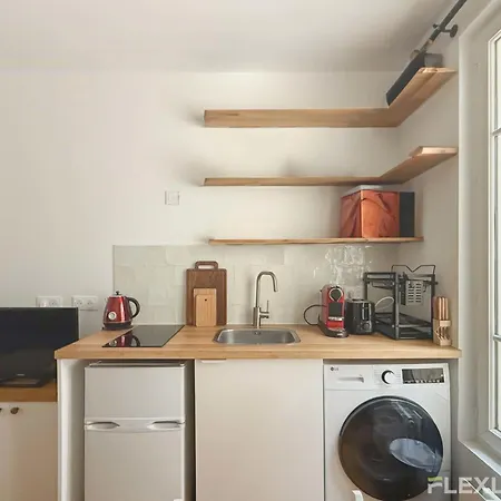 Boucry - Charming And Bright One-bedroom In The Heart Of The 18th Apartment Paris